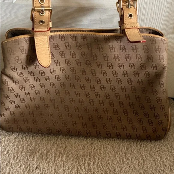 Dooney & Bourke Tan Monogram Shoulder Bag - Picture 2 of 8